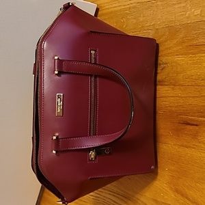 Kate Spade parliament square in red plum (578)